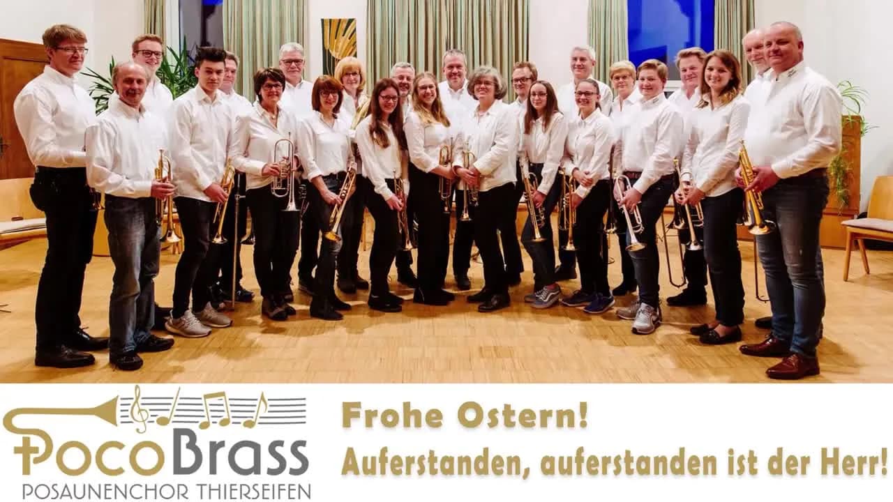 Poco Brass mit Instrumenten und einem musikalischen Ostergruß